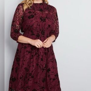 Gorgeous Madewell Floral Lace Burgundy and Black Pullover Dress XL